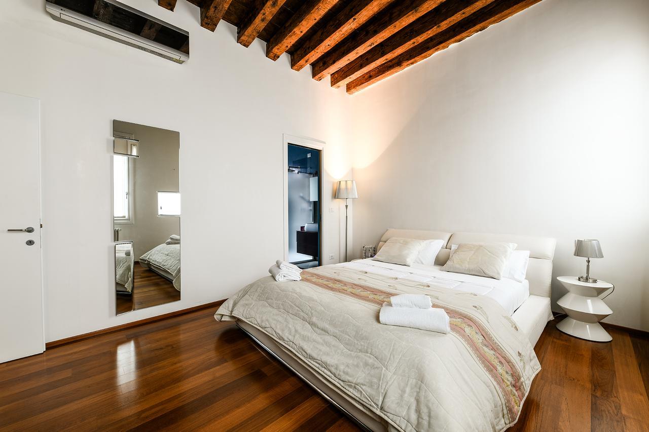 Frari Luxury Appartement Venetië Buitenkant foto